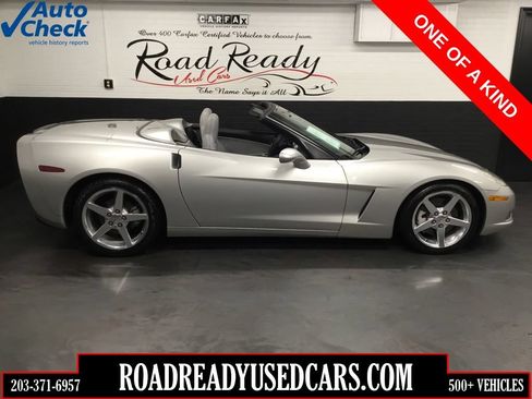 Used 2005 Chevrolet Corvette Convertible w/ Preferred Equipment Group RWD image 1
