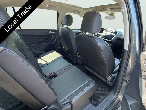 Used 2022 Volkswagen Tiguan SE FWD image 16