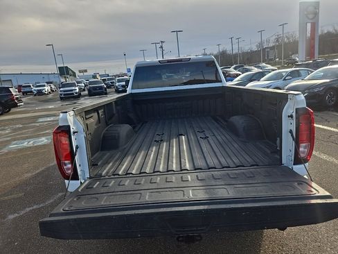 Used 2022 GMC Sierra 2500 Pro w/ Gooseneck/5TH Wheel Package image 37