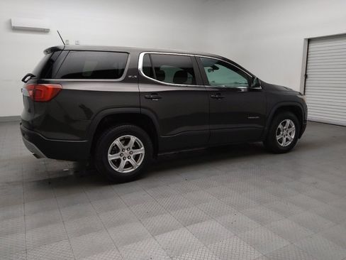 Used 2018 GMC Acadia SLE image 10