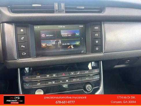 Used 2016 Jaguar XF R-Sport image 40