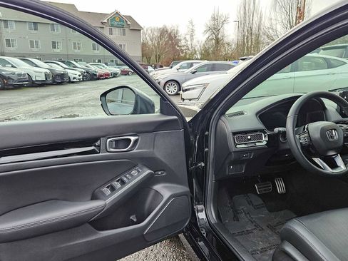 Used 2025 Honda Civic Sport Touring image 23
