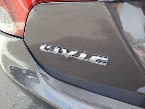 Used 2010 Honda Civic LX image 8