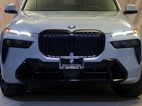 Used 2024 BMW X7 xDrive40i w/ Executive Package AWD/4WD image 6