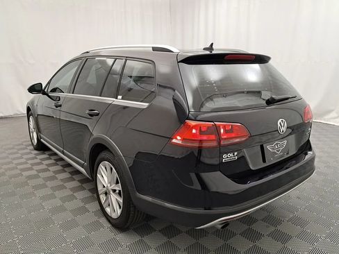 Used 2017 Volkswagen Golf Alltrack S AWD/4WD image 5