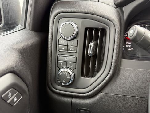 New 2026 GMC Sierra 1500 Pro image 26