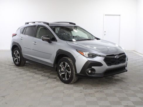Certified 2024 Subaru Crosstrek 2.0i Premium image 1