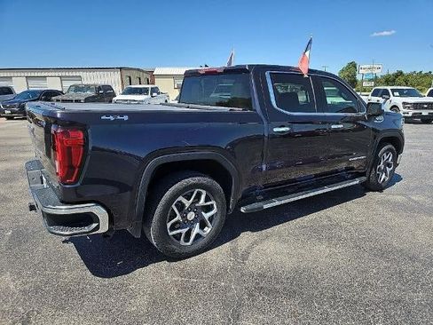 Used 2022 GMC Sierra 1500 SLT AWD/4WD image 8