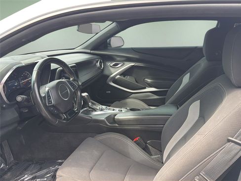 Used 2021 Chevrolet Camaro LT RWD image 25