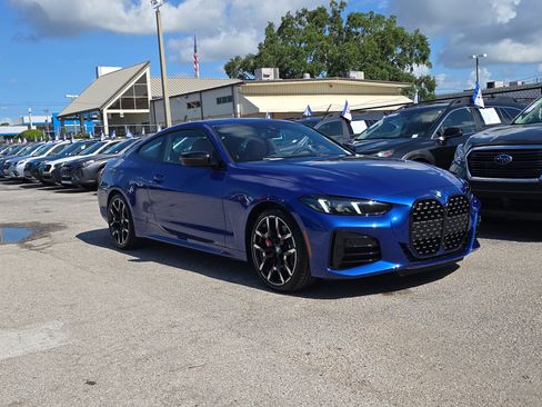 New 2026 BMW 430i Coupe w/ M Sport Package image 2