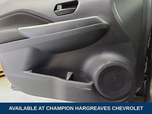 Used 2022 Nissan Kicks S FWD image 32