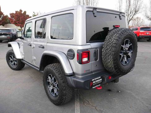 Used 2018 Jeep Wrangler Unlimited Rubicon w/ Dual Top Group image 16