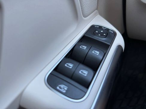 New 2026 Mercedes-Benz GLA 250 4MATIC image 26