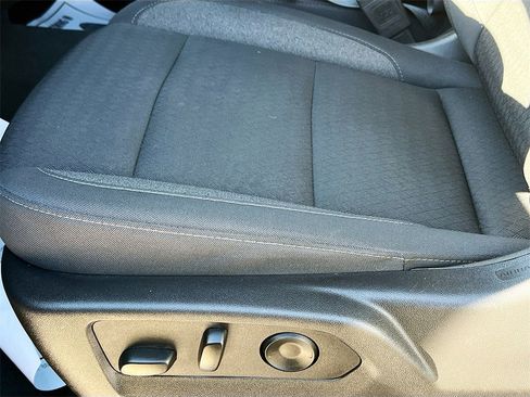 Used 2025 GMC Sierra 1500 Elevation image 20