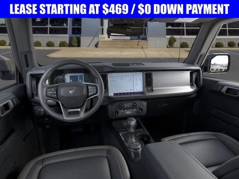 New 2025 Ford Bronco Outer Banks image 9