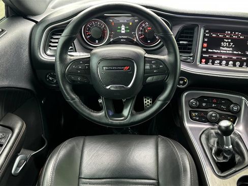 Used 2016 Dodge Challenger R/T Scat Pack image 13