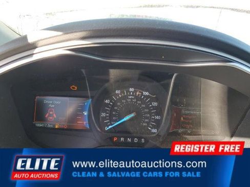 Used 2016 Ford Fusion SE image 18