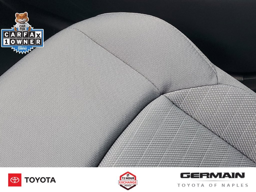 Used 2025 Toyota Corolla SE FWD image 29