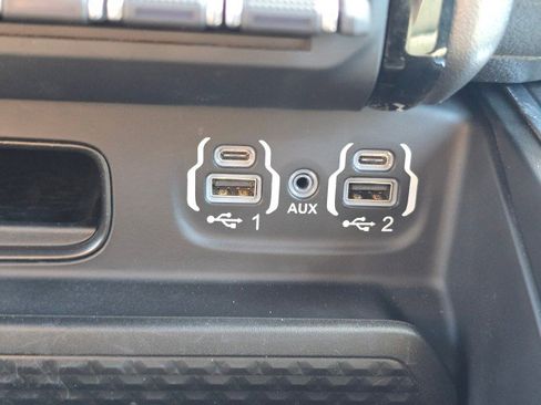 Certified 2024 RAM 1500 Big Horn AWD/4WD image 38