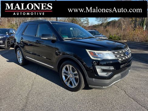 Used 2017 Ford Explorer XLT w/ Equipment Group 202A image 1