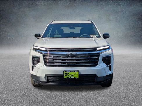 New 2026 Chevrolet Traverse LT w/ Driver Confidence Package FWD image 9