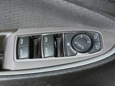 Used 2017 Chevrolet Malibu LS image 24