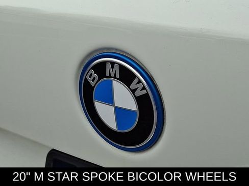 Used 2025 BMW X5 xDrive50e image 30