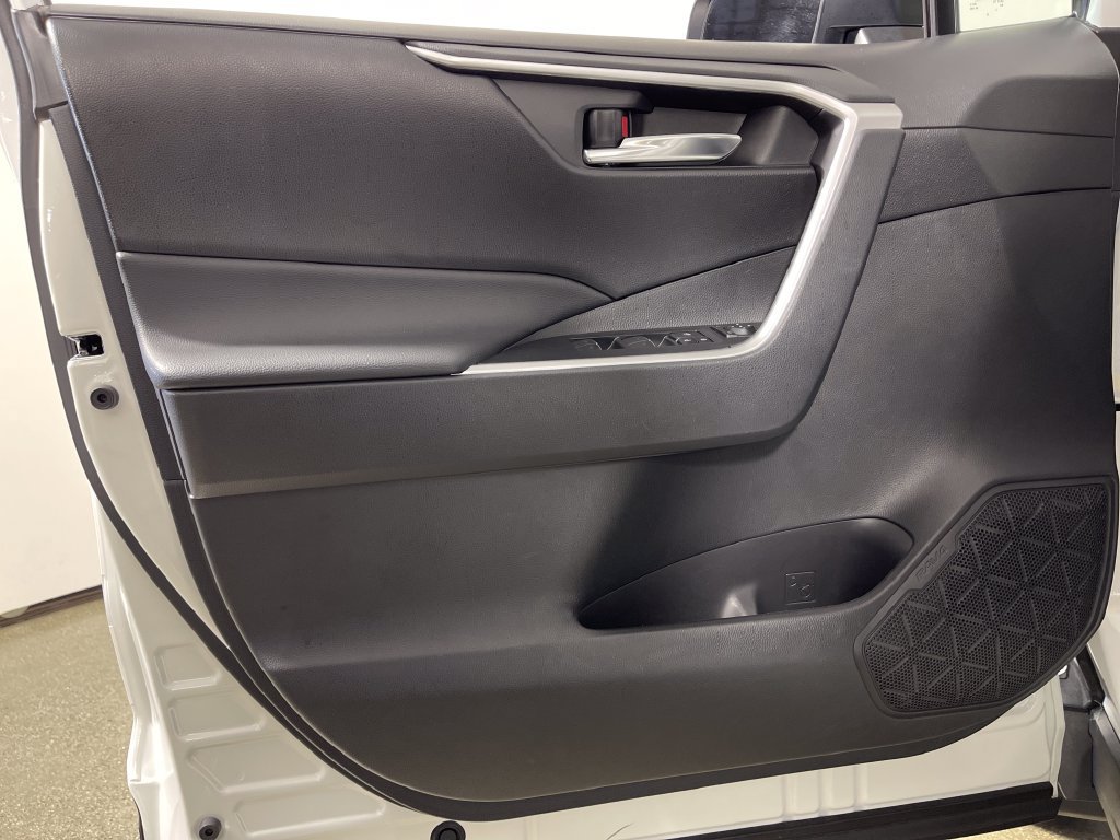 Certified 2024 Toyota RAV4 XLE FWD image 17