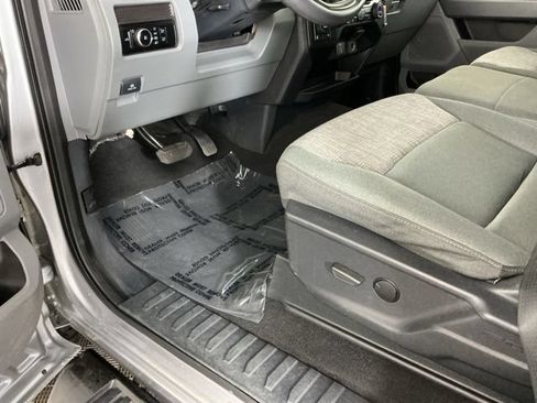 Used 2024 Ford F350 XLT AWD/4WD image 15