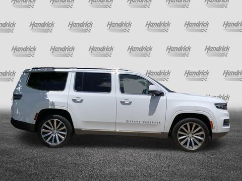 Used 2022 Jeep Grand Wagoneer Series I AWD/4WD image 11