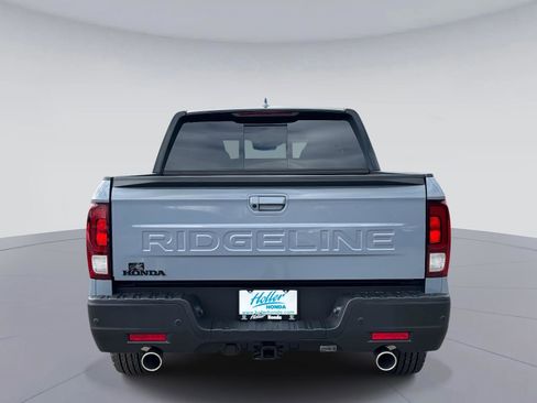 New 2026 Honda Ridgeline Black Edition image 5