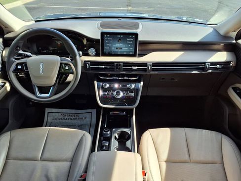 Certified 2022 Lincoln Corsair Reserve w/ Equipment Group 201A image 9