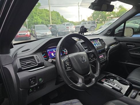 Used 2020 Honda Pilot Black Edition image 19