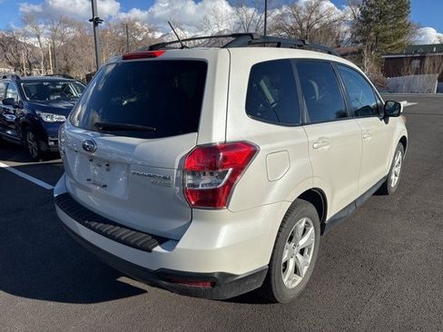 Used 2015 Subaru Forester 2.5i Premium w/ All-Weather Package image 3