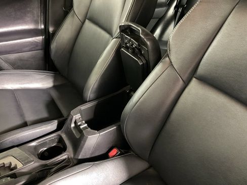 Used 2017 Toyota RAV4 Platinum w/ All Weather Liner Package AWD/4WD image 33