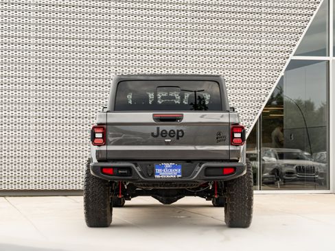 Used 2022 Jeep Gladiator Sport AWD/4WD image 23