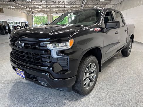 New 2026 Chevrolet Silverado 1500 RST AWD/4WD image 3