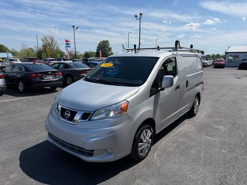 Used 2018 Nissan NV200 SV w/ Navigation Package image 11