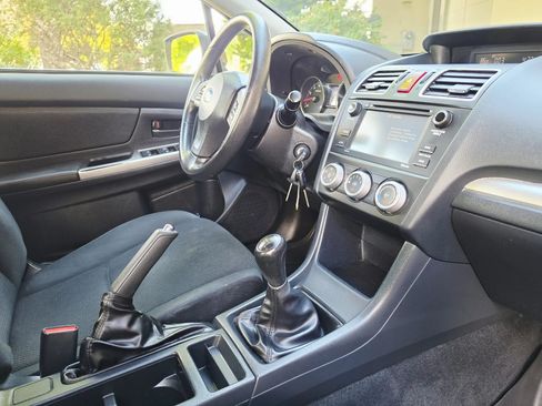 Used 2015 Subaru Impreza 2.0i AWD/4WD image 14