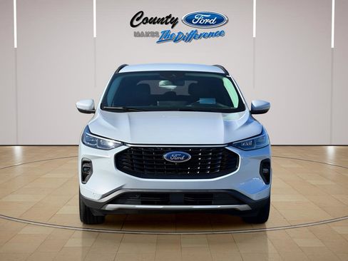 New 2026 Ford Escape Platinum w/ Premium Technology Package image 11