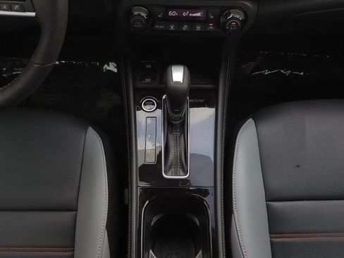 Certified 2024 Nissan Kicks SR w/ SR Premium Package FWD image 18