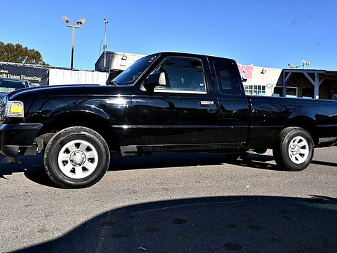 Used 2011 Ford Ranger XLT image 4
