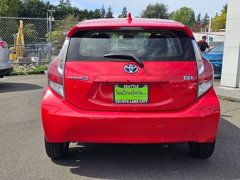 Used 2016 Toyota Prius C Four FWD image 6
