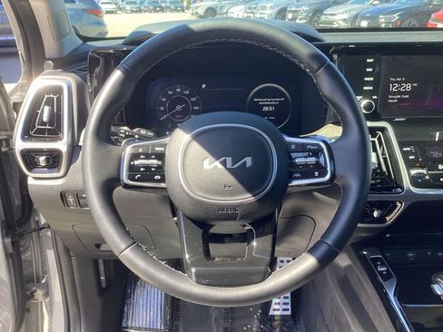 Used 2023 Kia Sorento SX Prestige AWD/4WD image 19