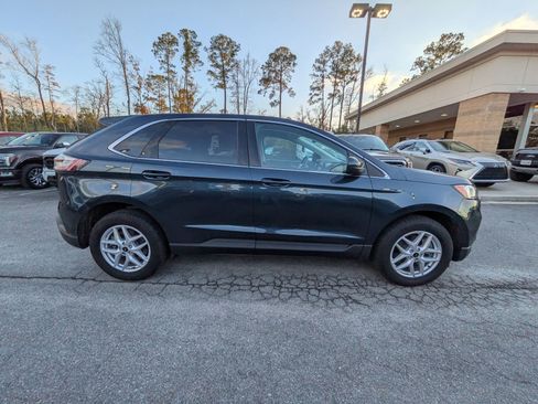 Certified 2024 Ford Edge SEL w/ Convenience Package image 3