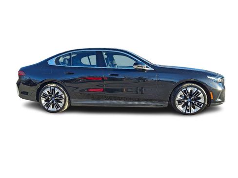 Used 2025 BMW i5 xDrive40 w/ Premium Package image 7