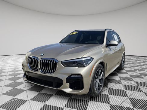 Used 2019 BMW X5 xDrive40i w/ M Sport Package image 3