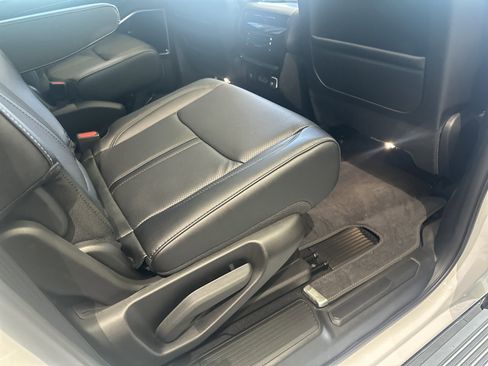 New 2026 Jeep Grand Wagoneer L Limited AWD/4WD image 28