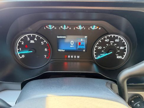Used 2023 Ford F250 XL w/ STX Appearance Package AWD/4WD image 24
