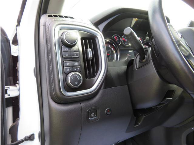 Used 2021 Chevrolet Silverado 1500 RST w/ Convenience Package II AWD/4WD image 13